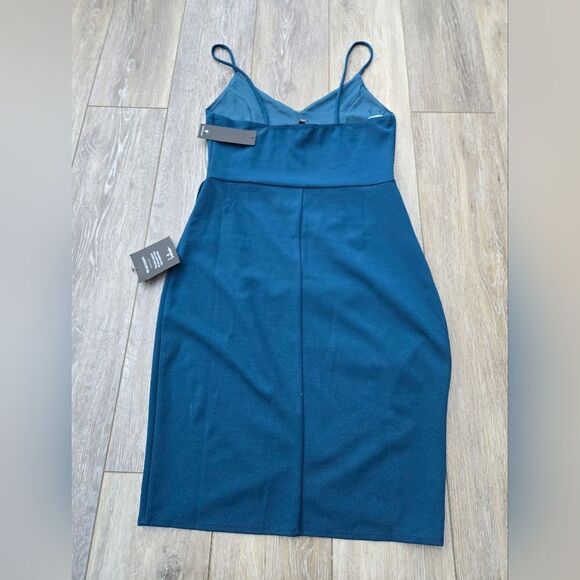 Nwt new Lulus Bodycon teal low cut,  spaghetti straps low cut mini - Picture 11 of 13